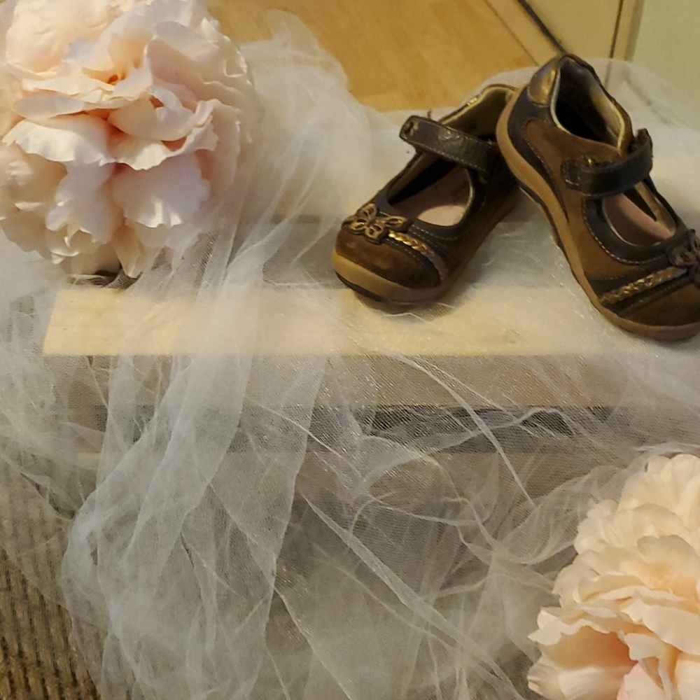 Girls Walking shoes